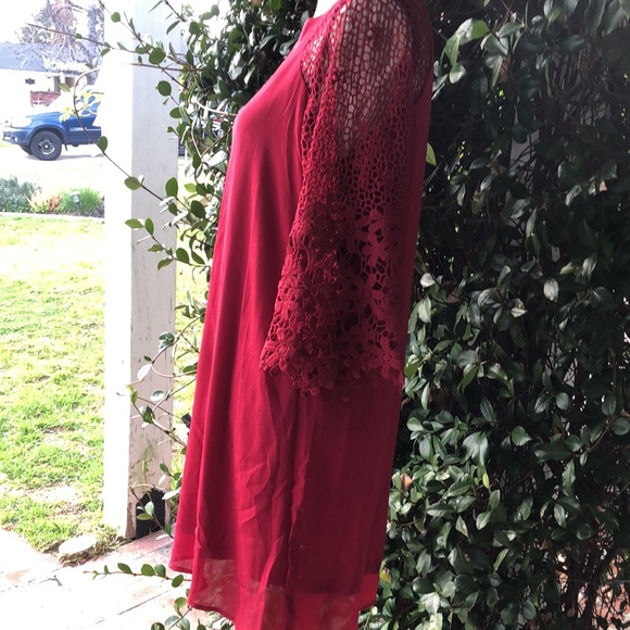 Burgundy wine 🍷 color dress with embroidered 3/4 sleeves - Picture 3 of 15